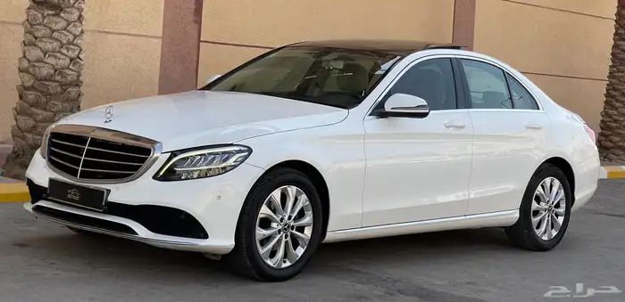 مرسيدس-2019-C200-فل كامل- بنزين- جفالي-قمه النظآفه 4