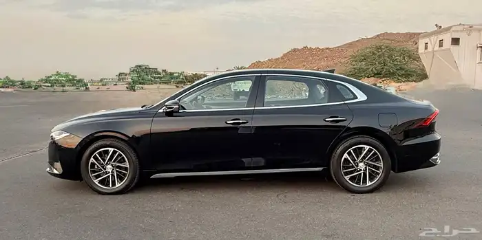 ازيرا 2020 بنورما - 4 سلندر بحالة الوكاله للبيع 2