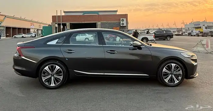 كيا K8 2023 ( بنزين 6 سلندر ) فل كامل بدون بانوراما للبيع 7