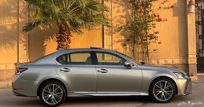 لكزس GS350 فل 2017 سعودي 4
