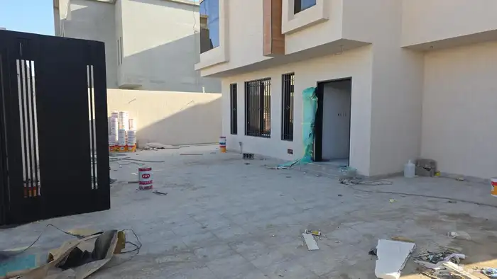 ورشة المنيوم 5