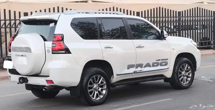 تويوتا برادو ثلاجه الساير موديل 2020 5