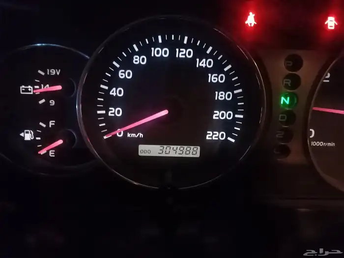 لاندكروزر 2004 4