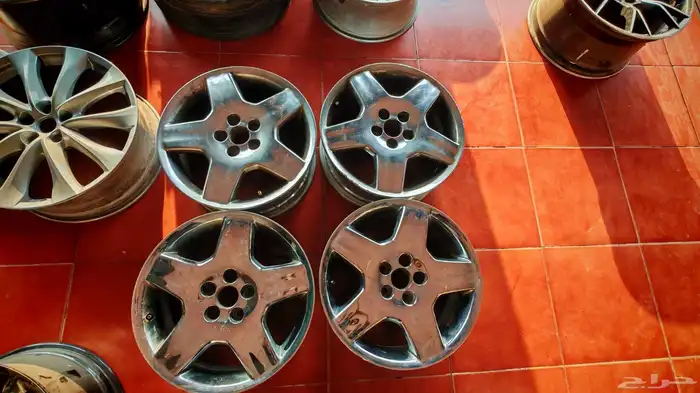 جنوط لكزز 430 اصلي وكاله مقاس 18 نضيفه 2