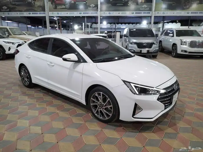 النترا بنزين 2020 بصمه شاشه وارد كوريا بحالة الوكالة 1