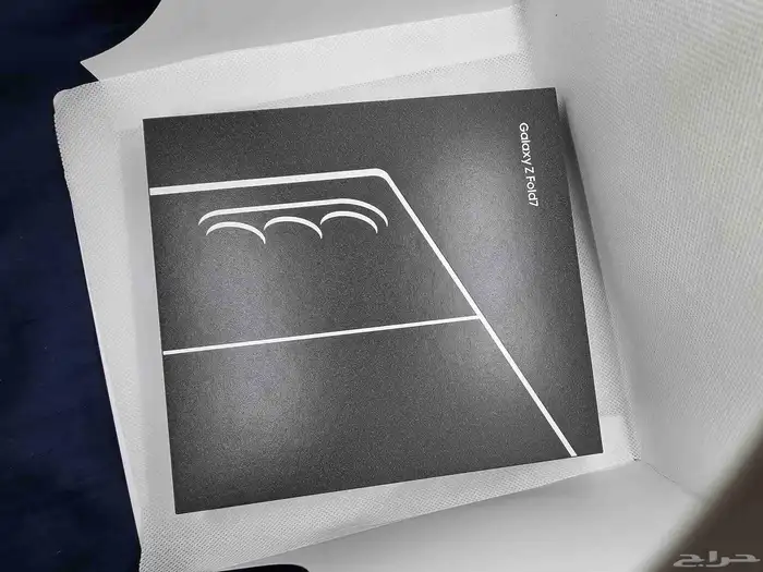 للبيع جالكسي z fold 7 256gb 5