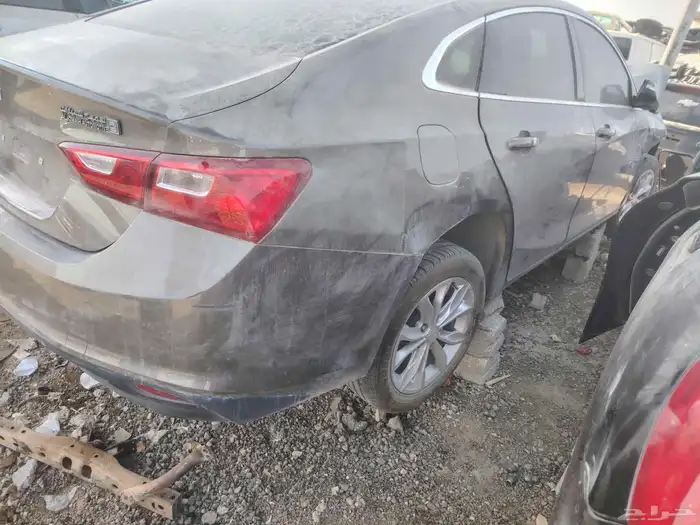 متوفر عندنا انواع قطع الغيار وانواع الموديلات 1