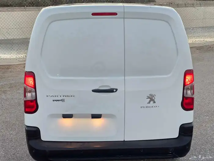 فان بضاعة ديزل - 2023 - بيجو بارتنر بدي وكالة 22