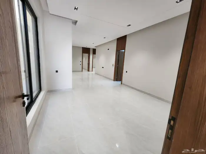 أدوار وشقق فاخرة باسعار مميزة 4