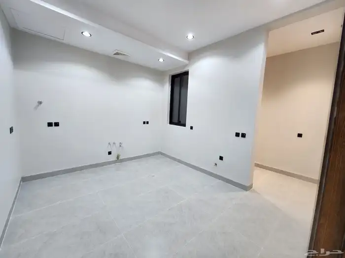 أدوار وشقق فاخرة باسعار مميزة 6