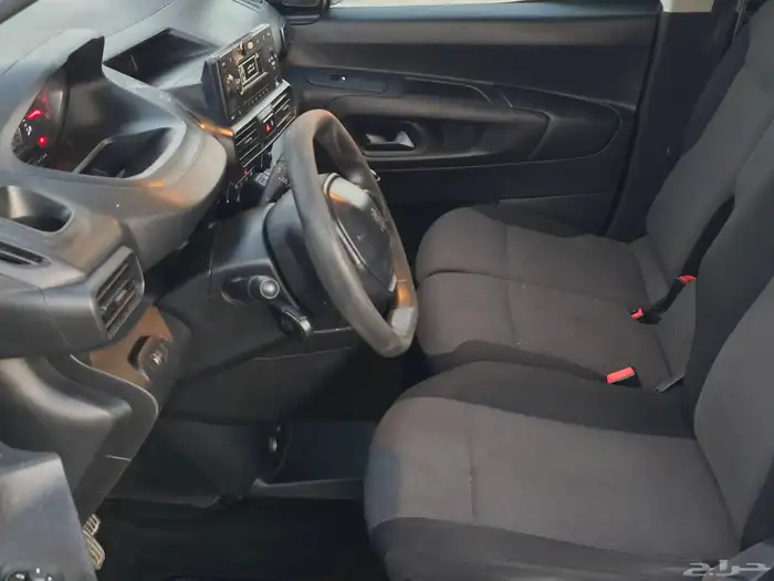 فان بضاعة ديزل - 2023 - بيجو بارتنر بدي وكالة 14