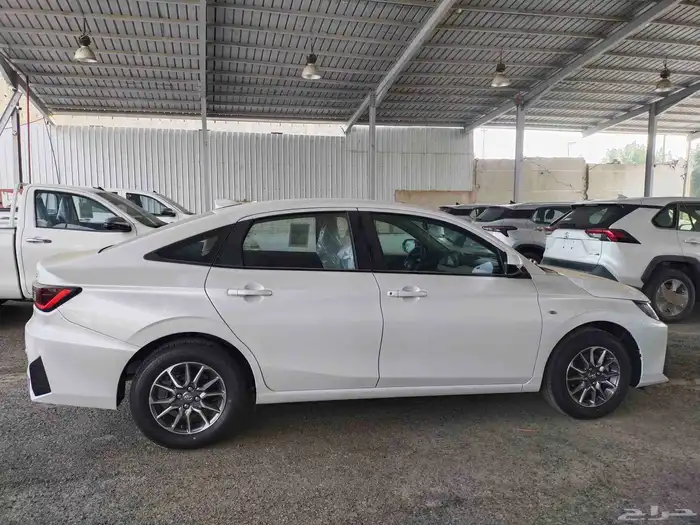 تويوتا يارس موديل 2026 Y 4