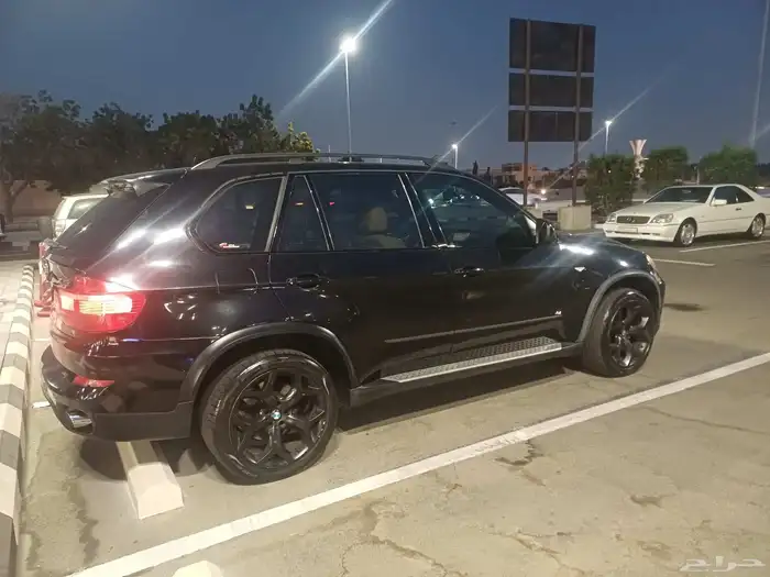 للبيع BMW X5 E70 4