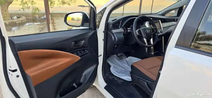 اينوفا 2022 إستاندر 8