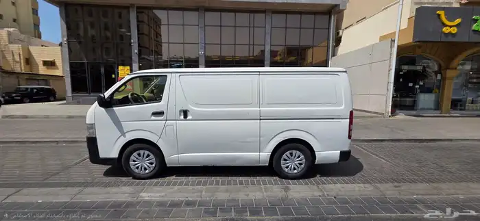 هايس تويوتا فان نقل بضاعة موديل 2015 4