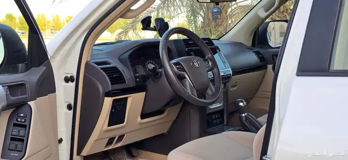 برادو 2023 نص فل V6 TXL 8