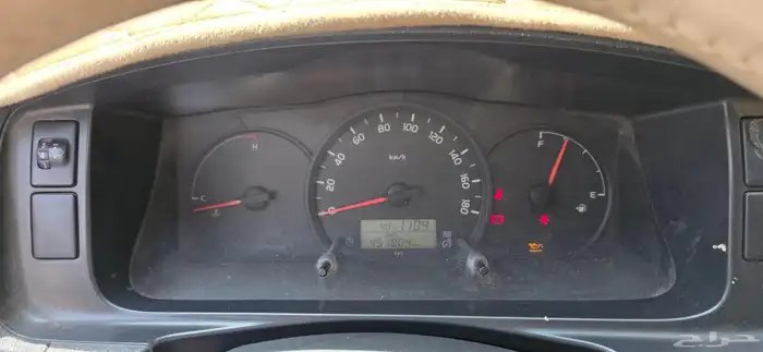 هايس تويوتا فان نقل بضاعة موديل 2015 7