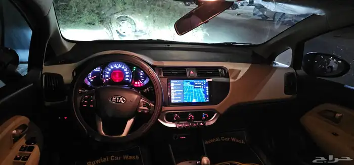 كيا ريو هاتشباك 2015 فل كامل فتحة سقف 3