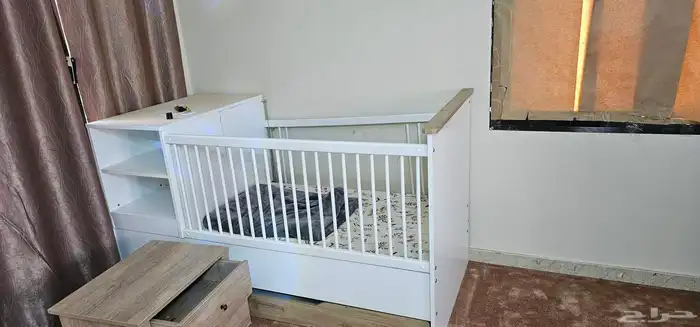 سرير أطفال 0