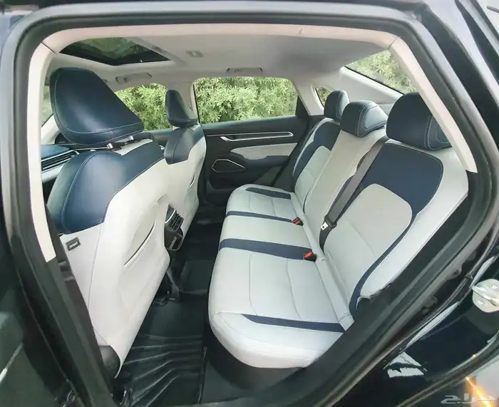 جيلي ام جراند 2023 فل سعودي 10