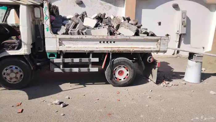 بطحاء اسمنت طوب عتب دفنيات طرطشا ترلات بطحاء رياض بطحاء اسمن 0