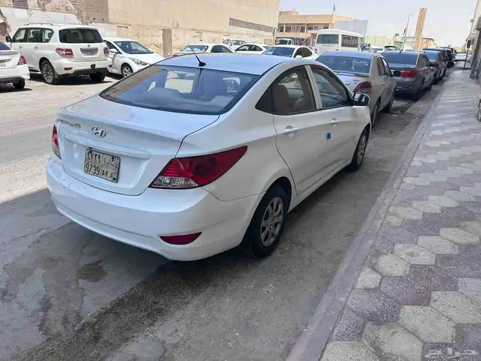 اكسنت 2016 للأجار الشهري 3