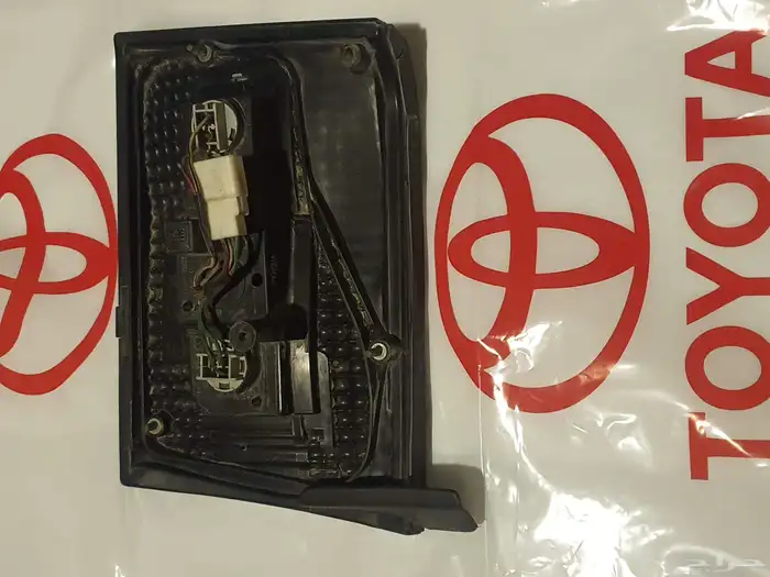 قطع غيار تويوتا كامري 1998-2002 أصلية 5