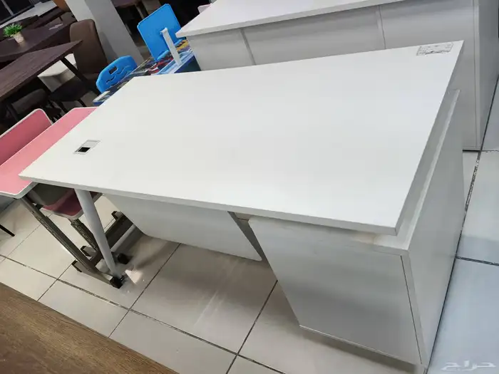 modern manager desk set and staff dess 18