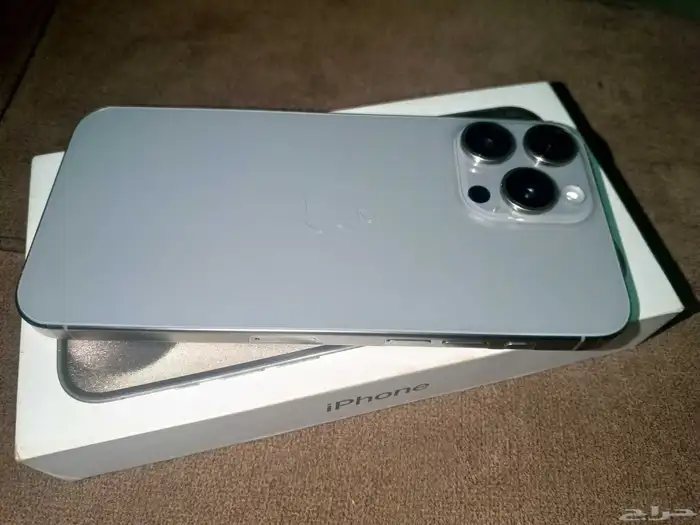 ايفون 15 برو ماكس 1