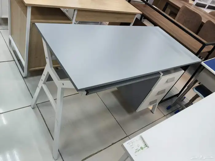 modern manager desk set and staff dess 17