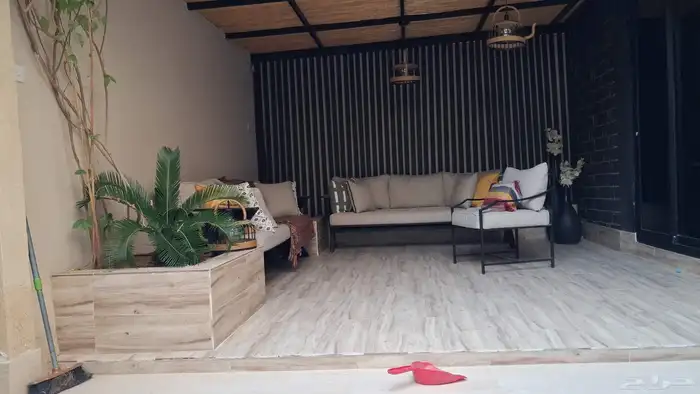 مقاول سندويش بنل ومظلات سيرات 0