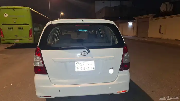 انوفا تويوتا 2015 7