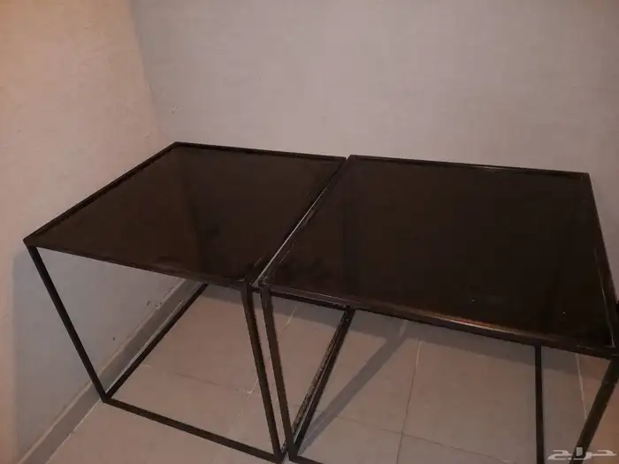 طاولات اللون اسود طول 80 العرض 80 1