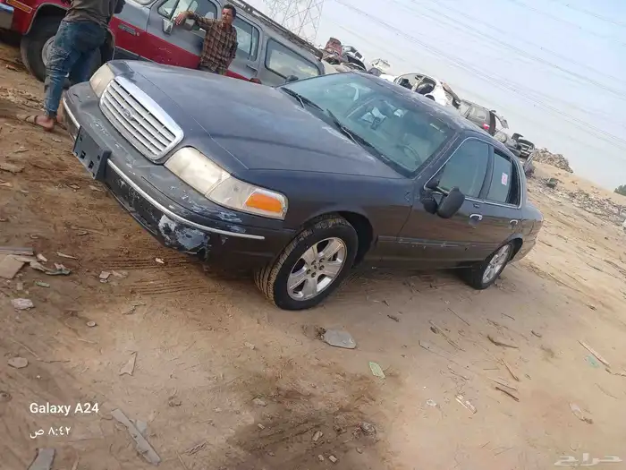 يوجد لدينا قطع غيار فورد فكتوريا 2004 تشليح جده الحمدانيه 3