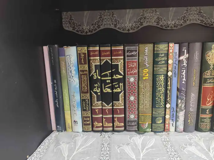 كتب مستعملة للبيع 30