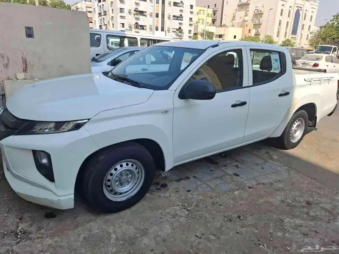ميتسوبيشي L200 2021 0