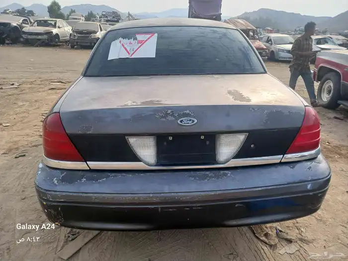 يوجد لدينا قطع غيار فورد فكتوريا 2004 تشليح جده الحمدانيه 0