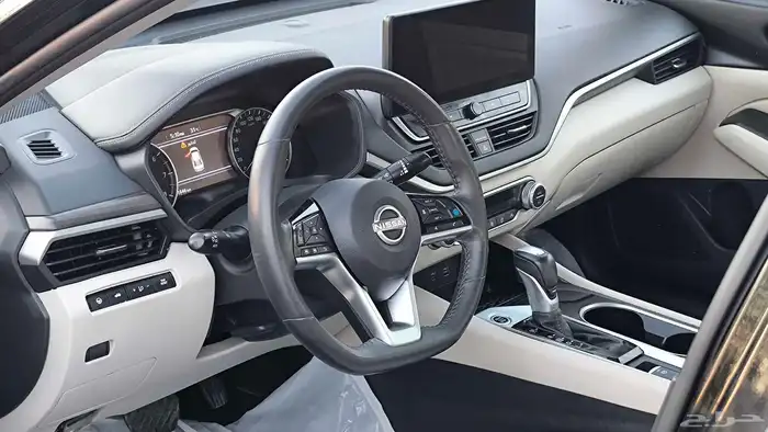 نيسان التيما نص فل موديل 2024 14