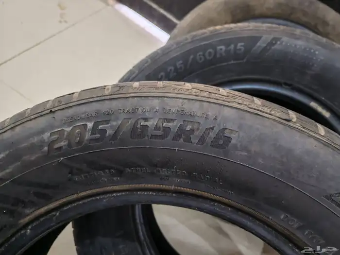 للبيع كفرات تركب على جميع انواع السيارات الصغيره 0