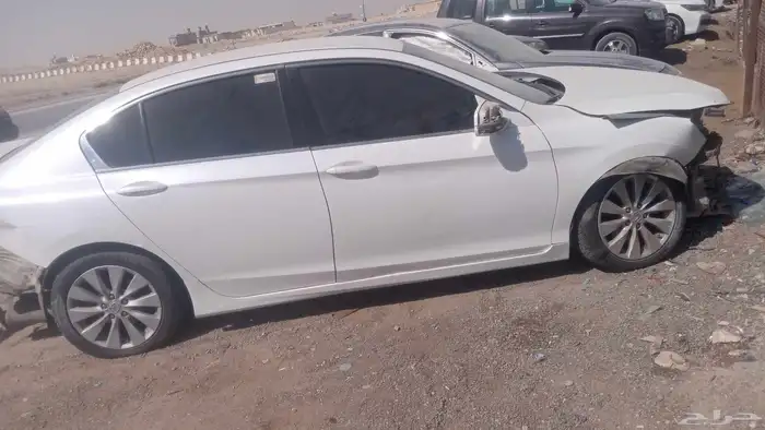 وصل الجديد متوفر جميع قطع الغيار سيارات هوندا اكورد موديل 3