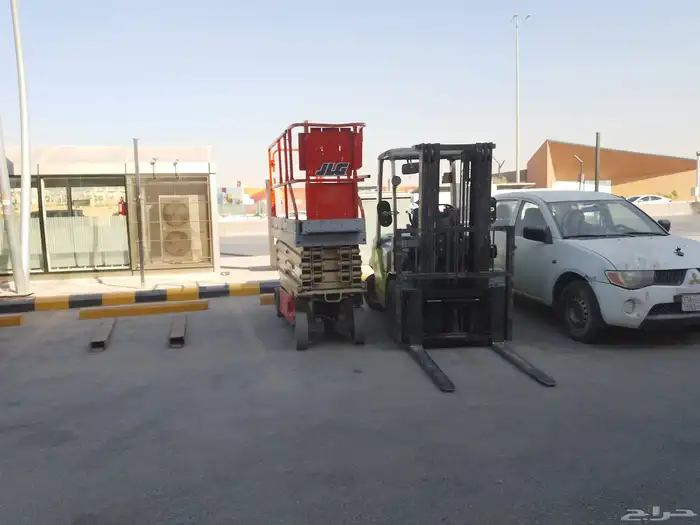 رافعه شوكيه للايجار فوركلفت سكينه كرينات لايجار اسعار منافسه 1