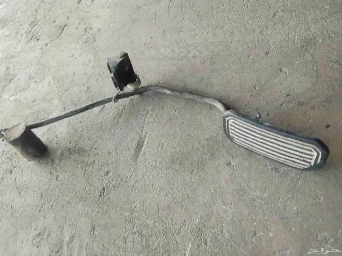 دعسة رجل كامري 2002 _2006 3