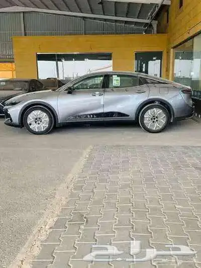 تويوتا كراون بريستيج ستاندر 2026 متوفر لدي الحسن 1