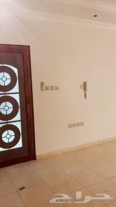 للإيجار شقة مميزة بسعر منافس 1