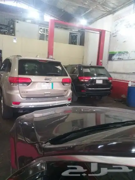 لدينا مساعدات هيدروليك الألمانيه مع الضمان 3