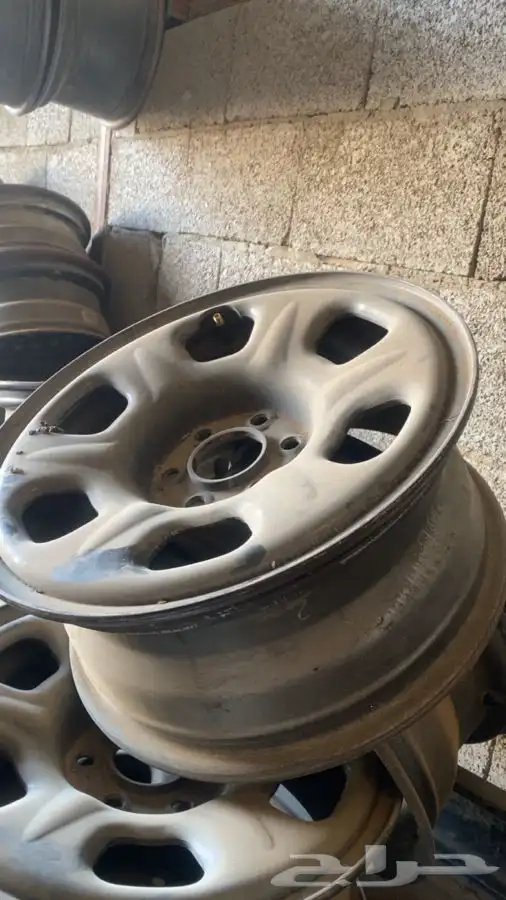 للبيع جنوط تركب للنفارا 0