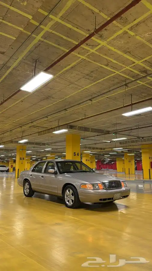 فورد كراون فكتوريا2011 6