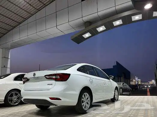 MG 5 ام جي 5 ستاندر 2025 بافضل سعر للكاش والتقسيط 8