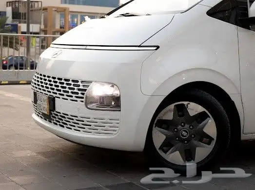 هونداي ستاريا 2023 مواصفات خاصه vip 25