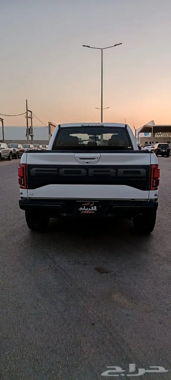فورد F150 رابتر 2019عداد127الف دبل دفلك 4
